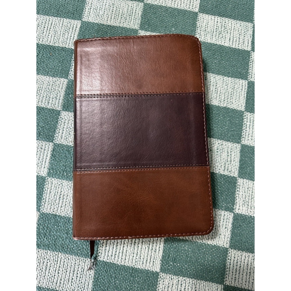CSB UltraThin Reference Bible published by Holman Bible Publishers in 2017